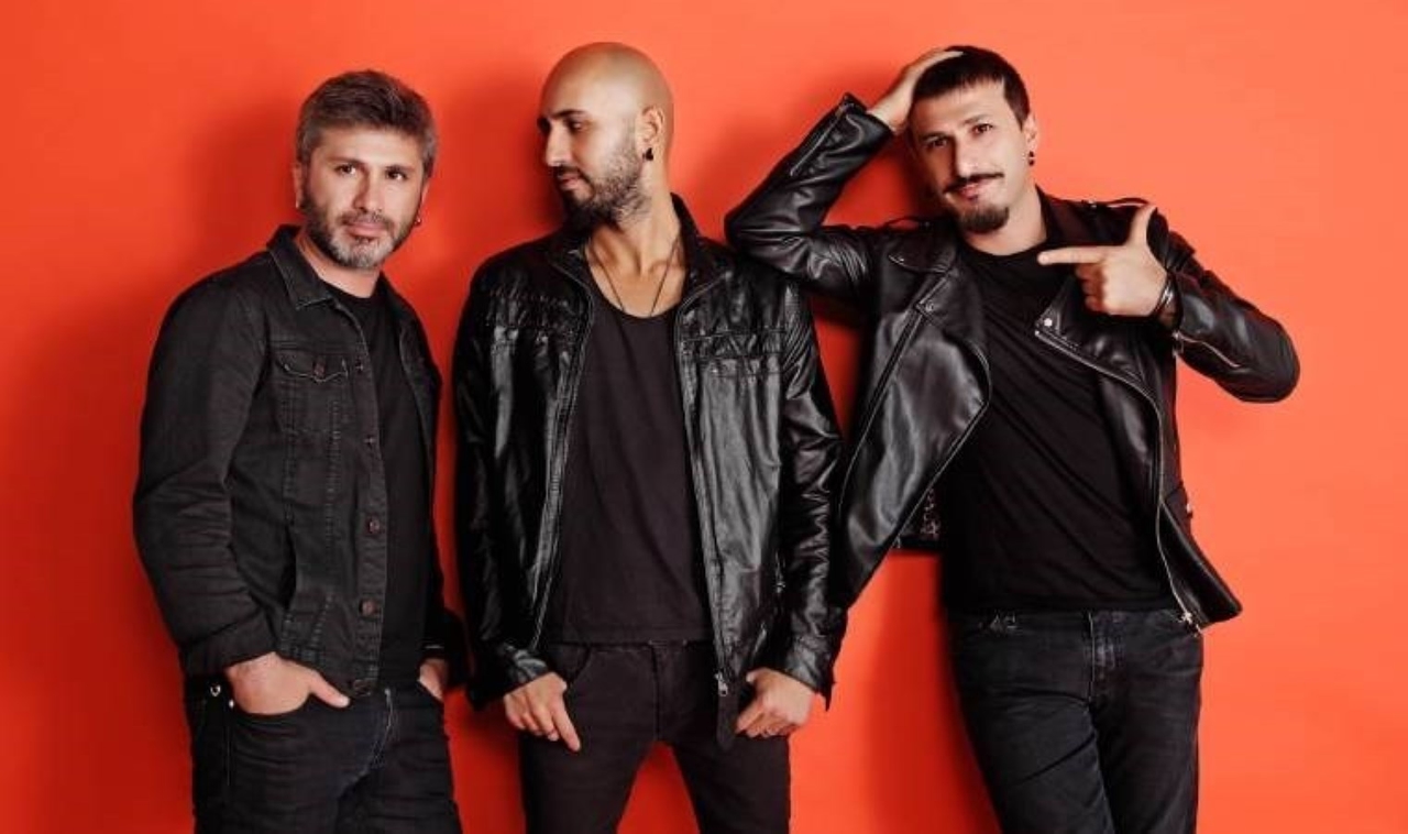 Hablamos con Duru, el solista de la banda que abrió los conciertos Harbiye Open Air: Always 'Redd' durante 20 años