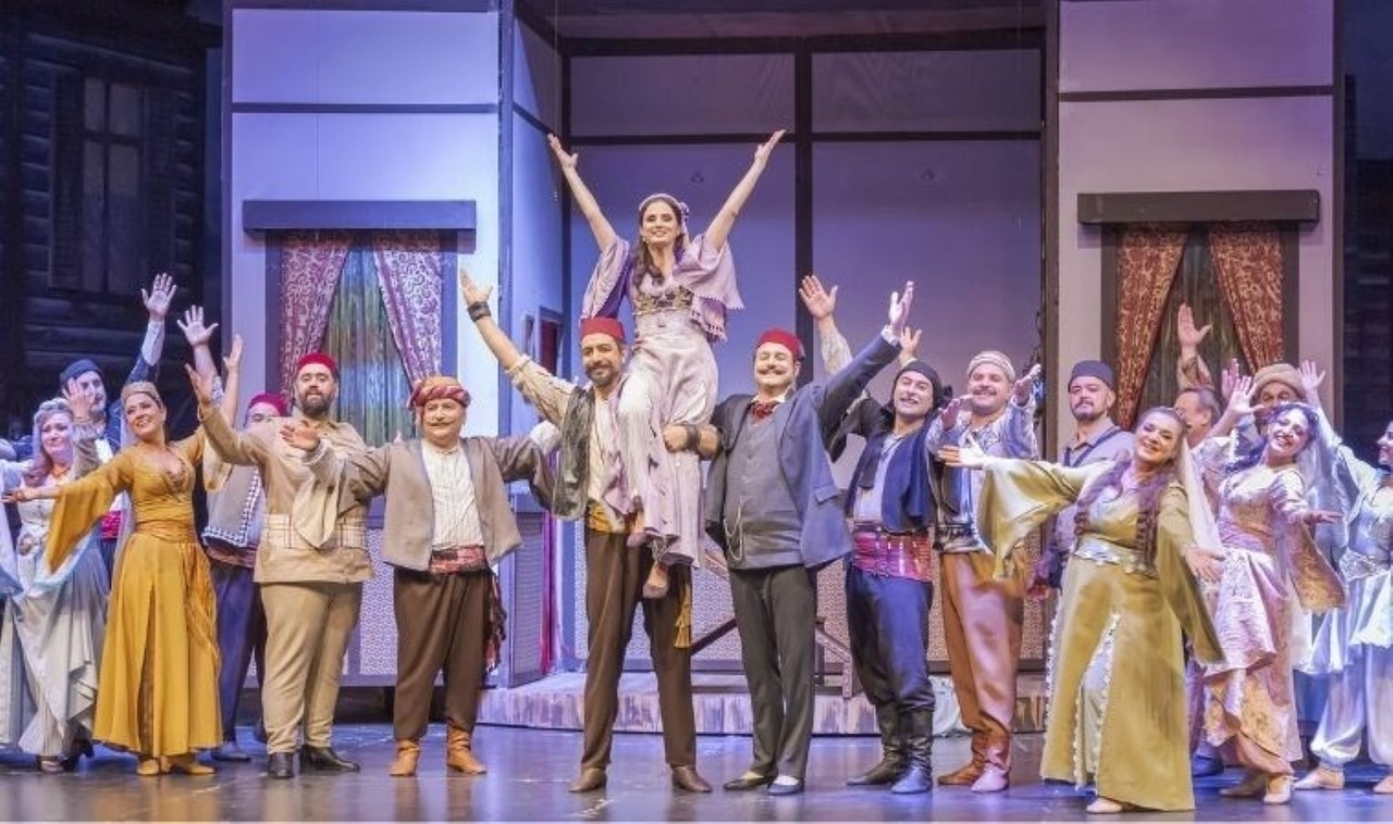 On stage for the last time: This season will meet art lovers for the last time...