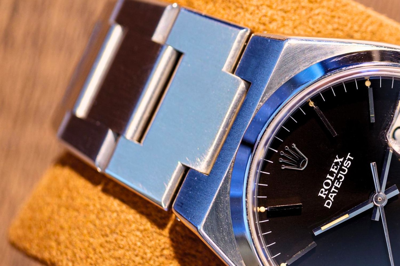 Вы никогда не слышали об этих дешевых часах Rolex… И именно поэтому это разумная инвестиция