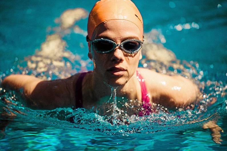 Músculos y fitness: Natación: Cómo el entrenamiento moldea tu figura