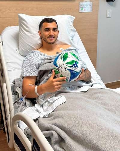 Luis Chávez's ligament is reconstructed
