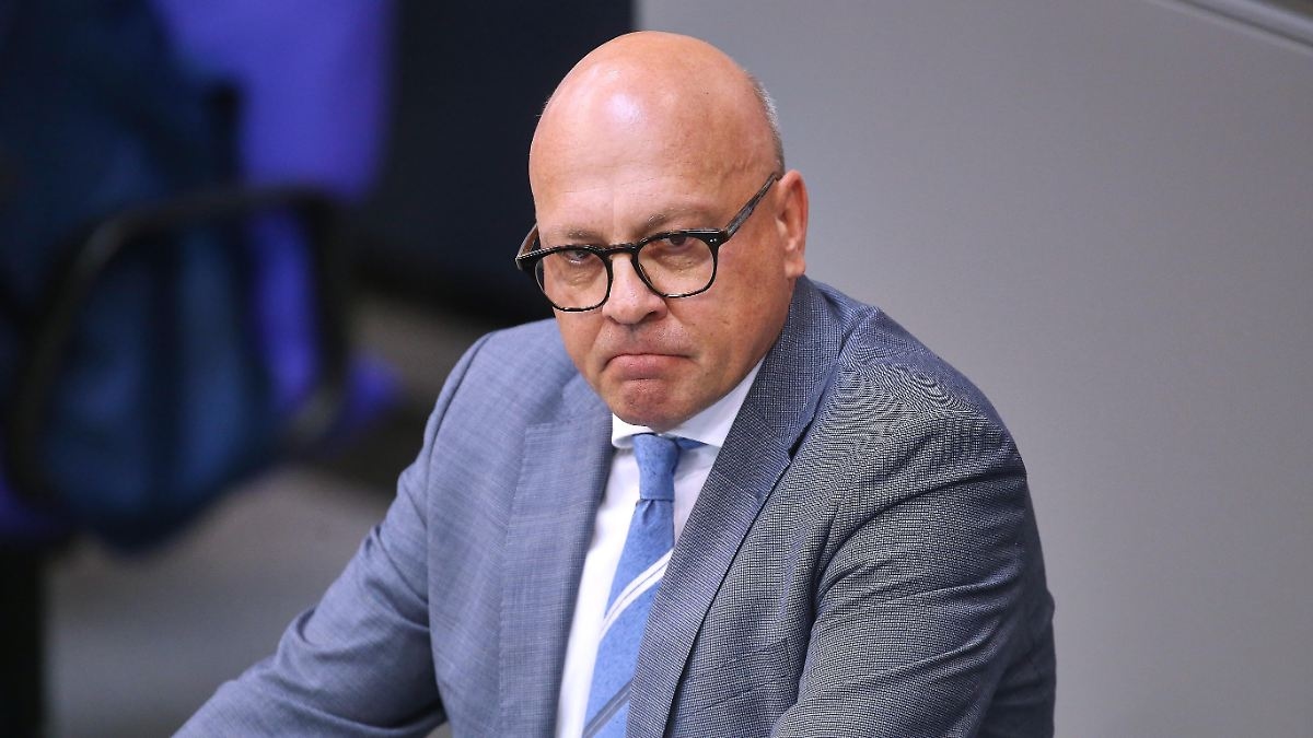 Дебаты после заявления Вадефула: политик ХДС хочет сначала депортировать безработных сирийцев.