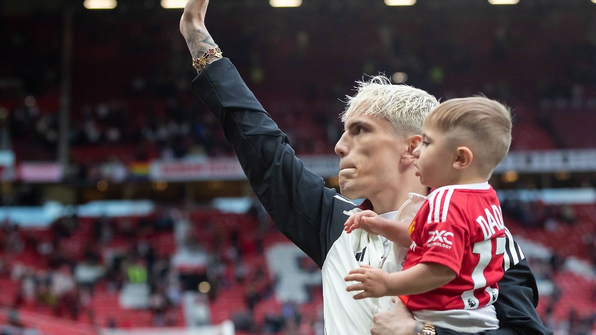 Two, one, risk: The solution for FC Bayern is a problem child from the island
