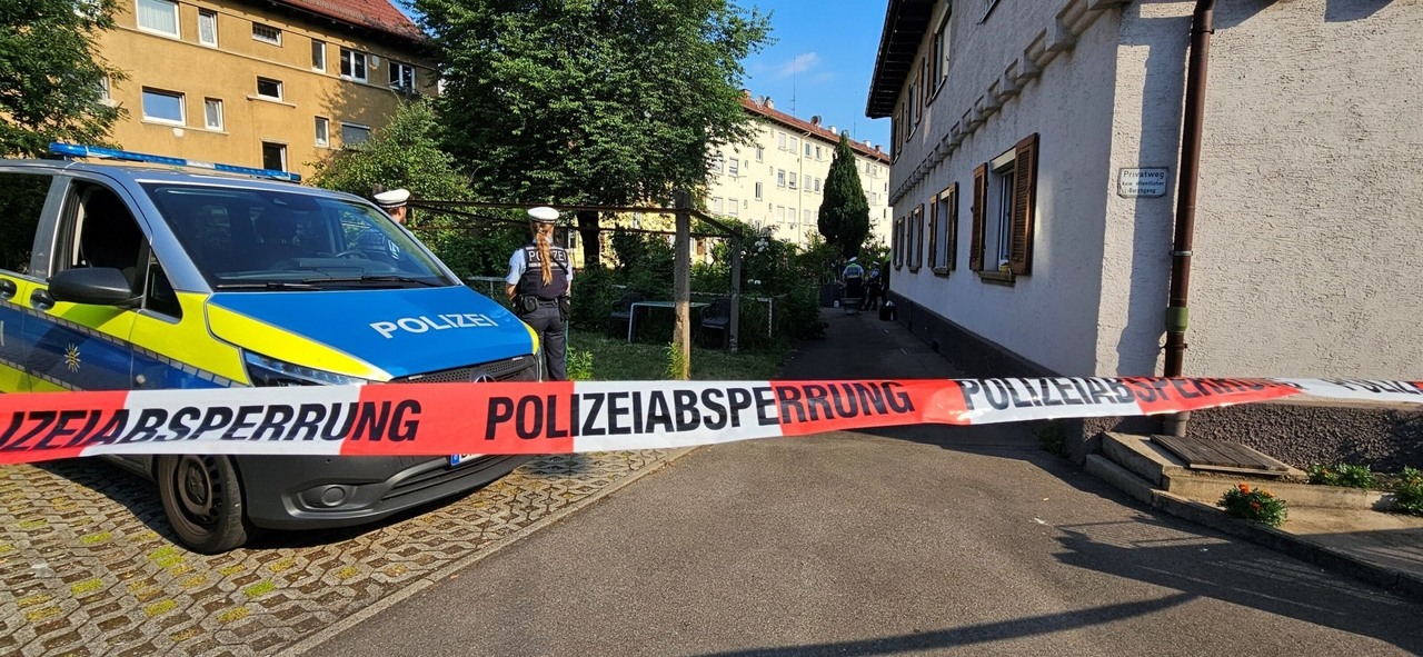 Polis şiddeti | Polis memuru Stuttgart'ta 18 yaşındaki bir genci vurdu
