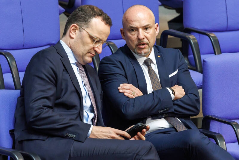 Asunto de la máscara: Hoffmann y Günther apoyan a Spahn