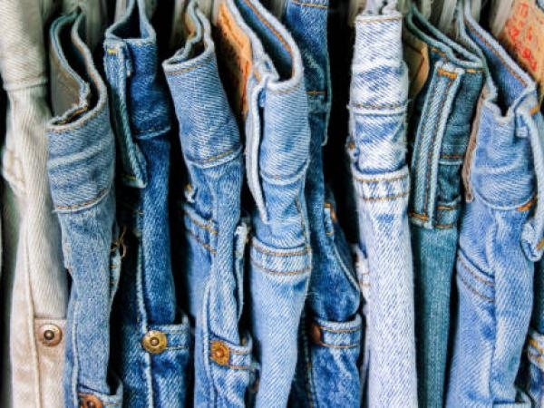 How to rock double-breasted jeans? July's viral TikTok item