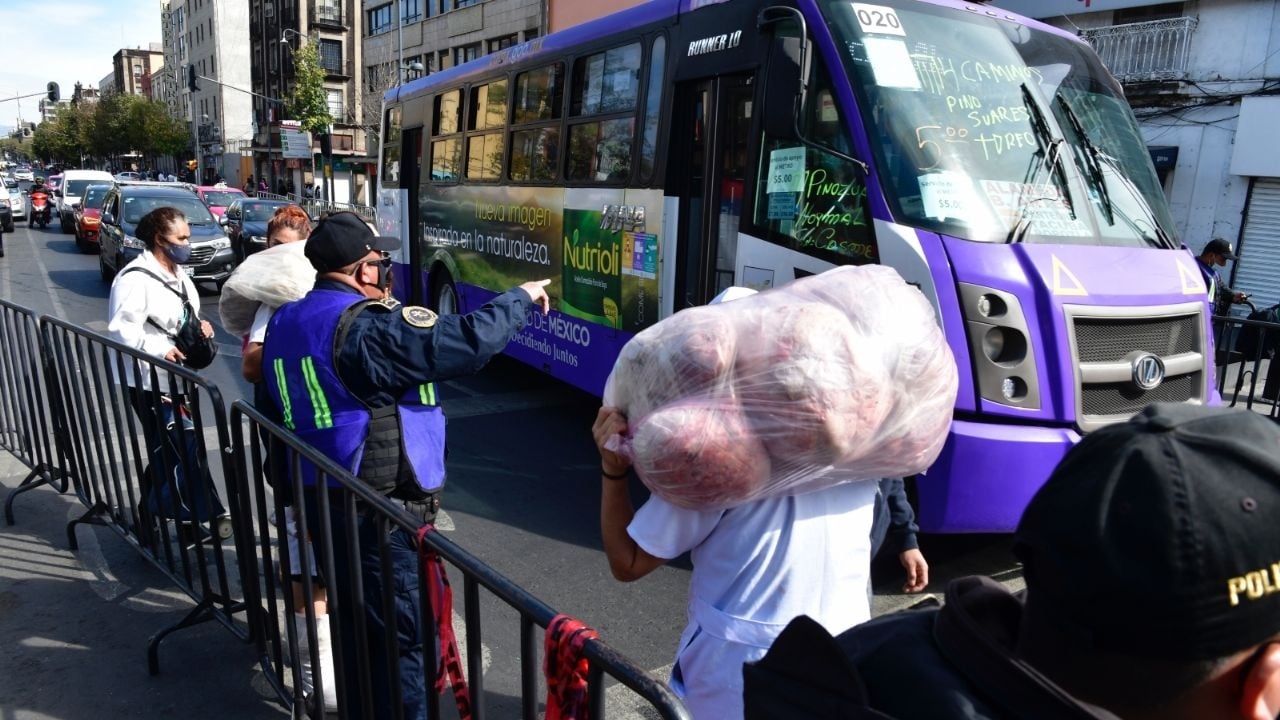 These are the new fares for the privately operated public transportation in Mexico City.