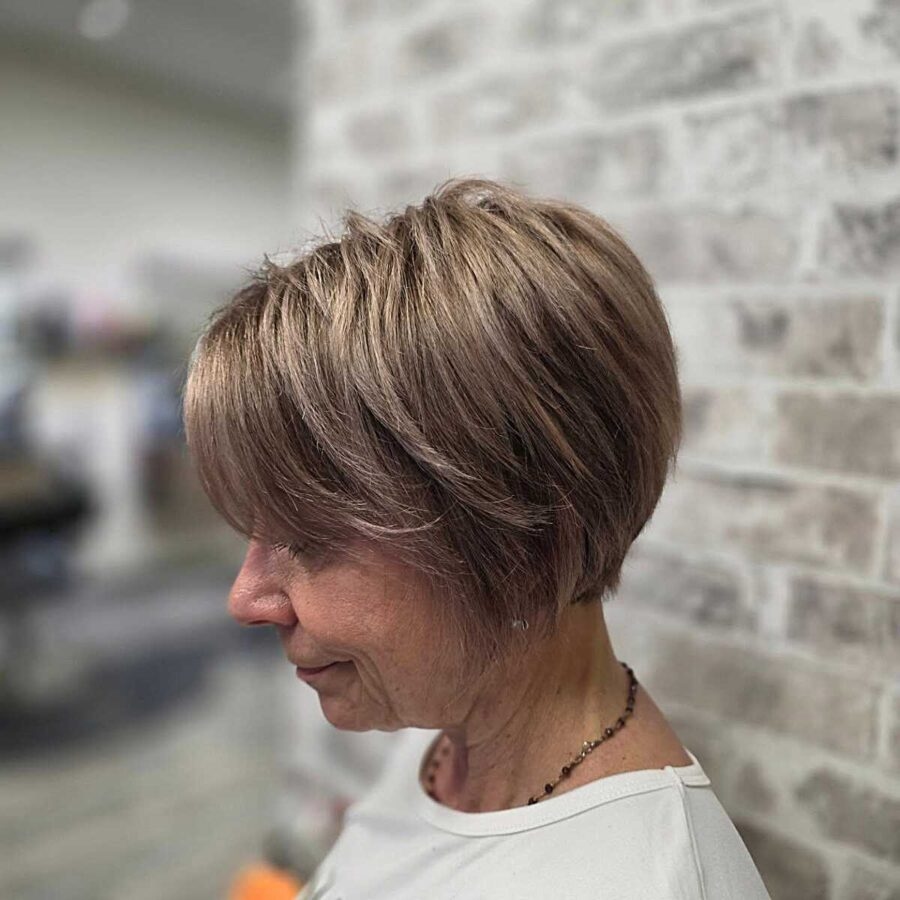 25 Flattering Bixie Shag Haircuts for Seniors