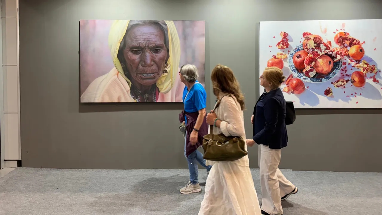 ArtContact başladı: 12 ülkeden sanatçı, binlerce sanat eseri