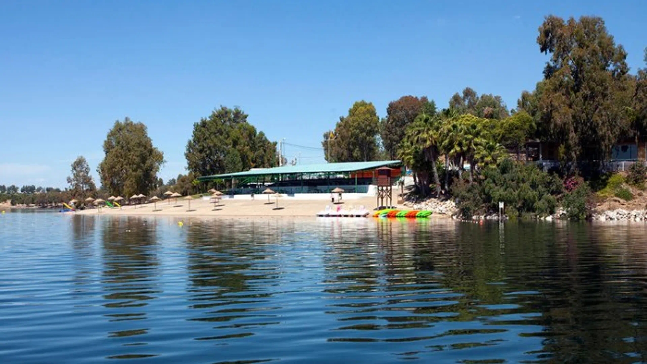 Una de las mejores playas de interior está en Badajoz: tiene bandera azul y es ideal para los deportes acuáticos