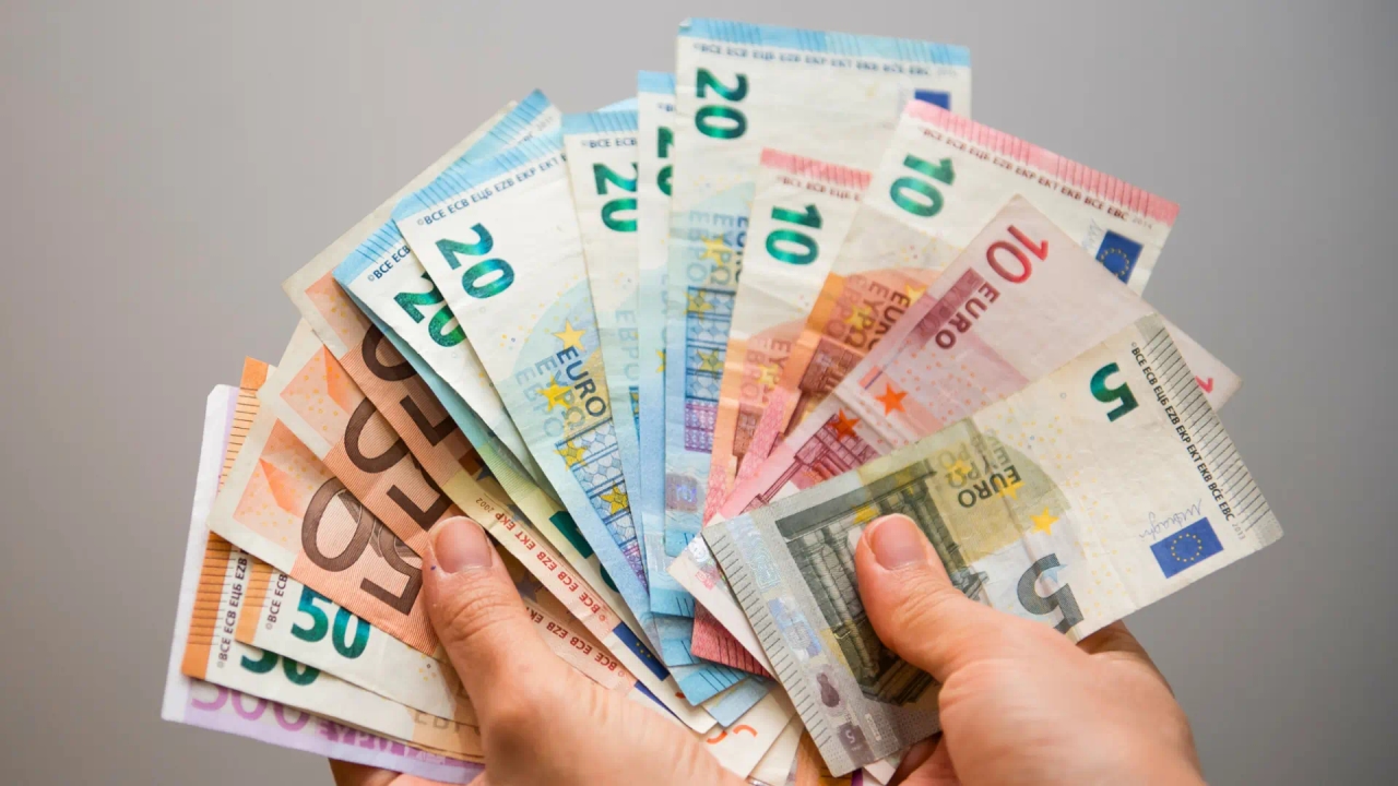 How much cash can you legally keep at home in Spain? This is what the Treasury says.