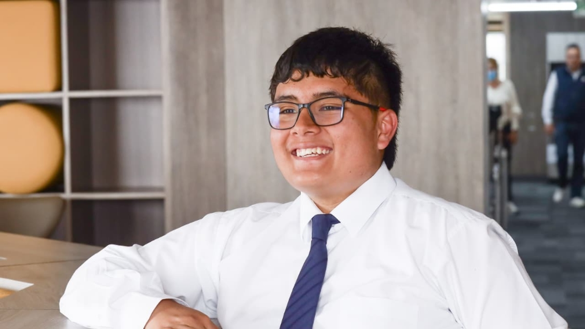 Lessons from the student who earned a perfect score on the Saber 11 tests: 'The exam doesn't define who you are'