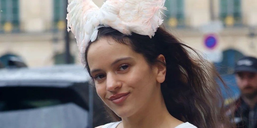 Rosalía'nın gardırobu yeni albümü 'Lux'un tanıtımında nasıl bir unsur haline geldi?