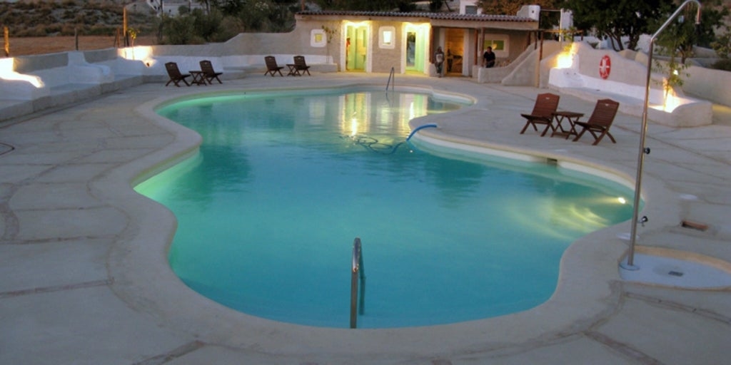 Mini şatolara benzeyen mağara evler: İspanya'nın en güzelleri Endülüs'te