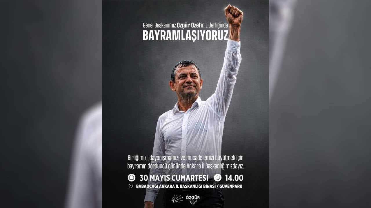 CHP Gençlik ve Kadın Kolları, CHP Genel Merkezi'ne pankart astı