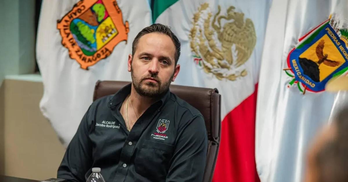 The mayor of Piedras Negras denies the prosecutor's office's accusations of animal abuse.