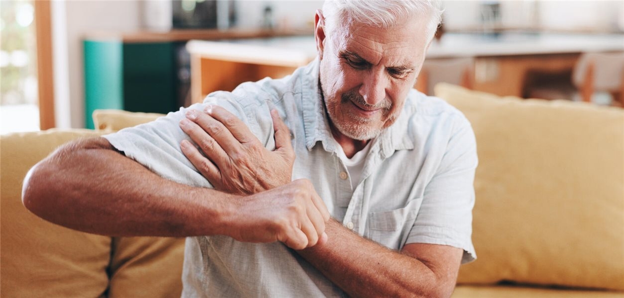 Schulterschmerzen: Subakromiale Dekompression ohne langfristigen Nutzen bei Impingement