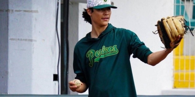 Zayeck Pacheco, el joven de Mezquitic que lanza sueños rumbo a las Grandes Ligas