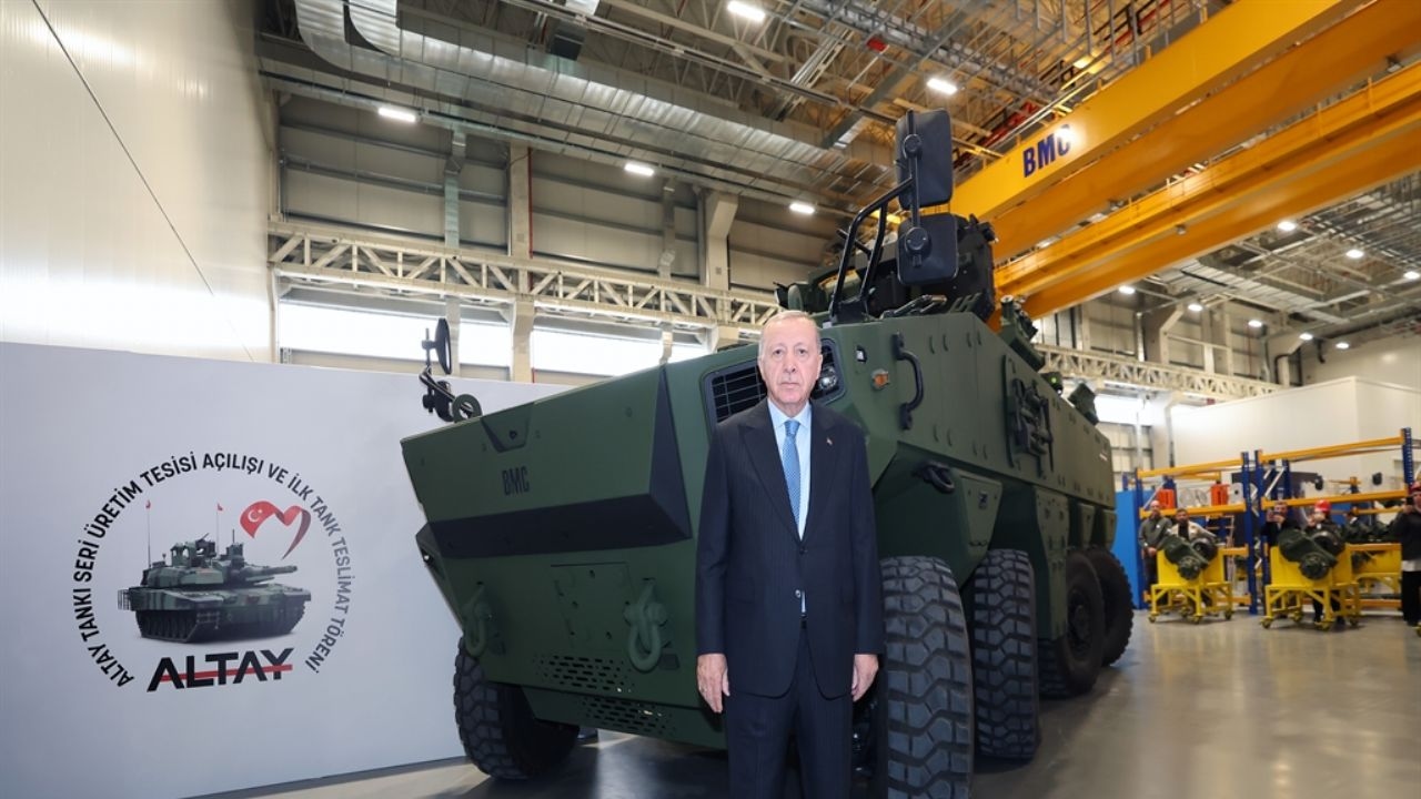 Presidente Erdoğan: Se producirán ocho tanques Altay cada mes
